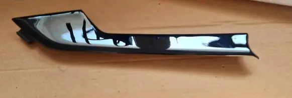 Audi A4 S4 B9 8W Front door trim bar 8W0867409AA