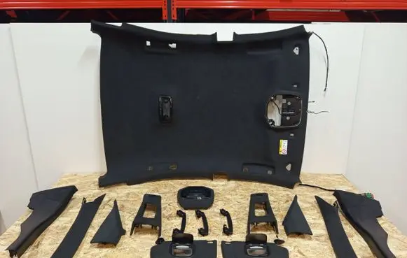 Maserati Ghibli Headlining set 06700216540