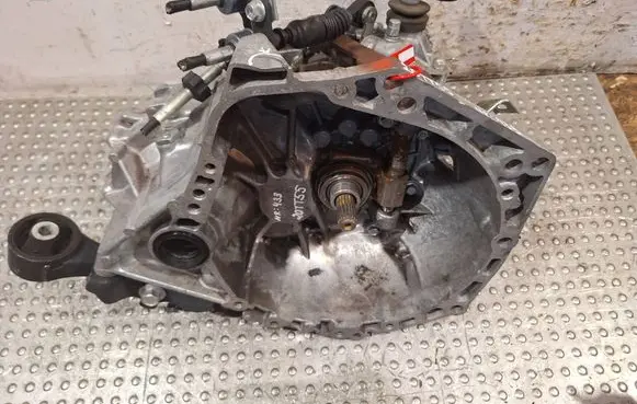 Peugeot 108 Manual 5 speed gearbox S25081433 20TT55