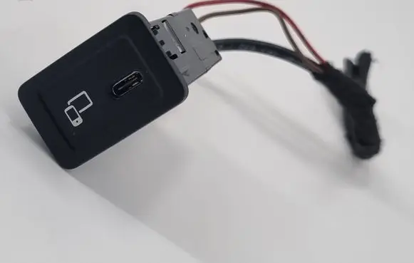 Mercedes-Benz A W177 USB socket connector A2478203802