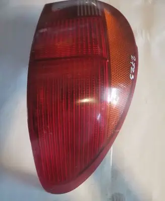 Ford Mondeo MK I Rear/tail lights 93B613N004