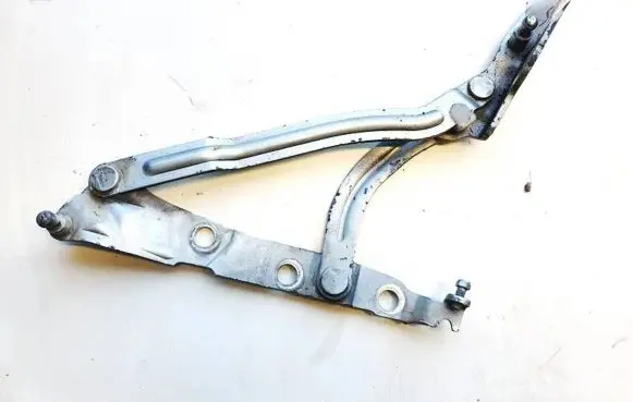 Volvo S40 Tailgate/trunk/boot hinge
