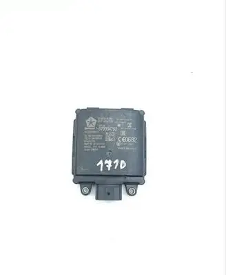 Maserati Levante Blind spot module 670034752