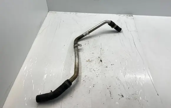 Volkswagen Touareg II Engine coolant pipe/hose 7P0819926C