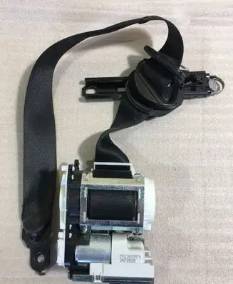 Mercedes-Benz GL X164 Front seatbelt 34049522 A2518602986