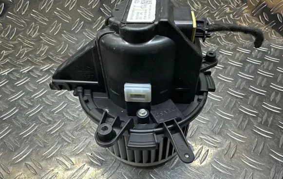 Heater fan/blower