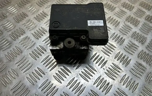 Mitsubishi Lancer ABS Pump MB52WDE37281 W7U003728340EF B38W