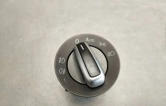 Volkswagen Scirocco Light switch 3C8941431A