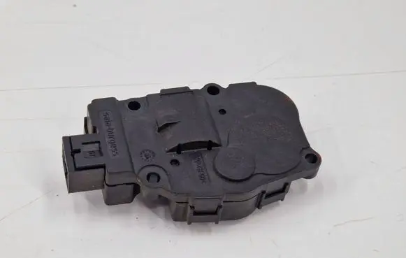 Mini One - Cooper F56 F55 Air flap motor/actuator 412650750