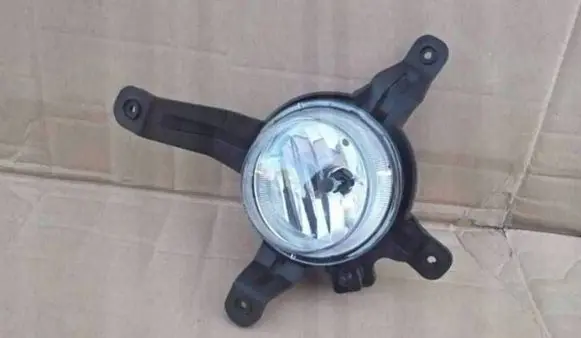 Hyundai ix35 Front fog light 92201-2Y