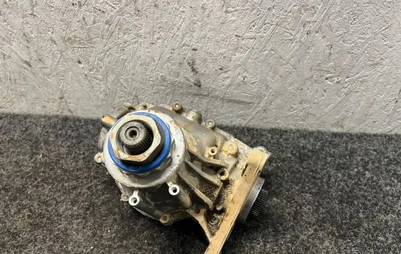 BMW X1 U11 Gearbox transfer box case 9845634