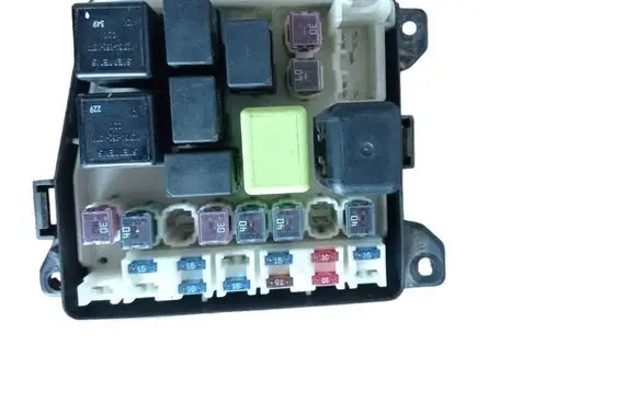 Mazda 626 Relay mounting block 0178650F08