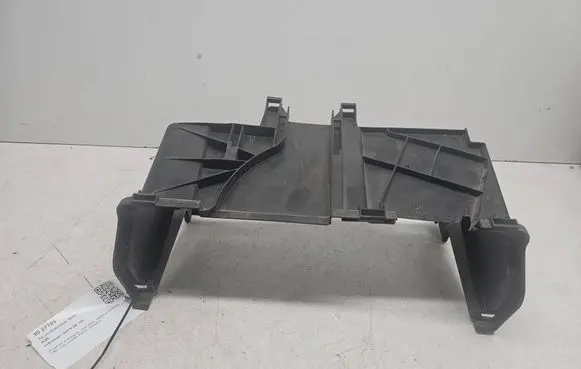 Volkswagen Golf IV Battery box tray 1J0915335B