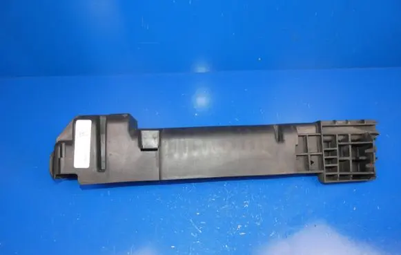 BMW X3 F25 Radiator mount bracket 43697851 M149999E