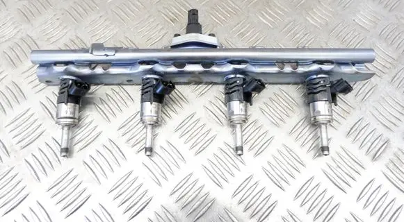 Lexus UX Fuel injectors set 2325024010