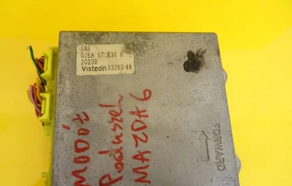Mazda 6 Airbag control unit/module GJ6A57K30B 3326248