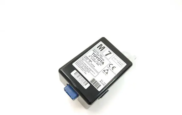 Toyota RAV 4 (XA40) Door control unit/module 8974042190