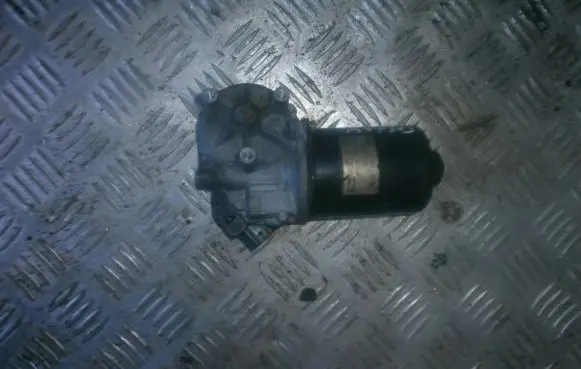 Toyota Avensis T220 Wiper motor 8511005030b
