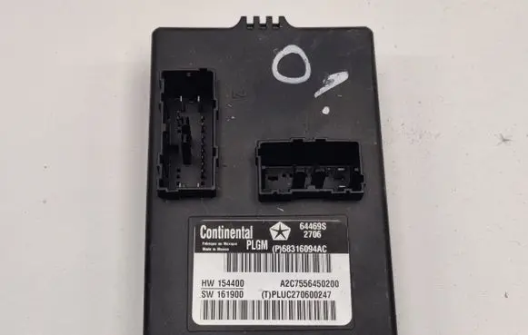 Chrysler Pacifica Tailgate/trunk control unit/module P68316094AC 68316094AC