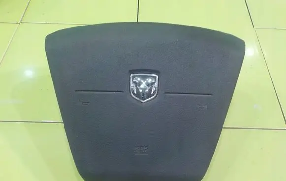 Dodge Caliber Steering wheel airbag 