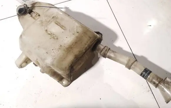 Honda Accord Windshield washer fluid reservoir/tank 