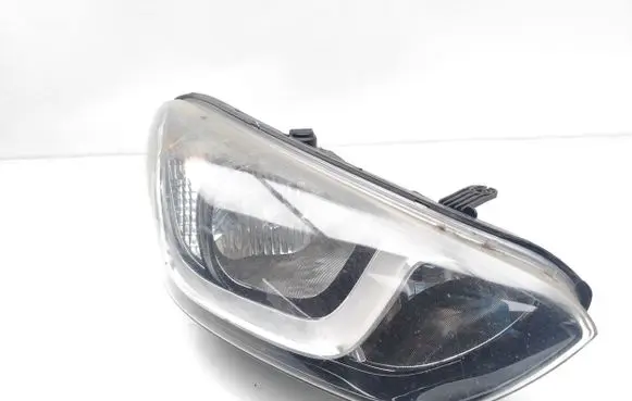 Hyundai i20 (PB PBT) Headlight/headlamp 92102-1J5