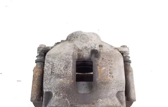 Mercedes-Benz C W204 Front brake caliper A2044212181
