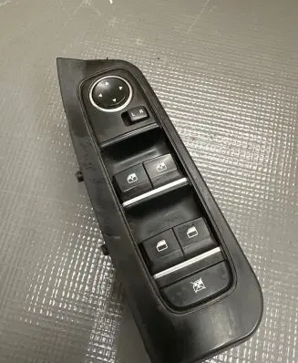 KIA Ceed Wing mirror switch 93530J7200 2101070000092