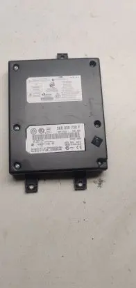 Volkswagen PASSAT B7 Bluetooth control unit module 5k0035730F