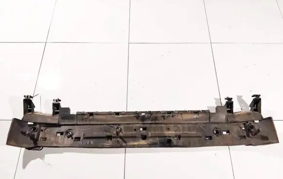 Volvo S60 Front bumper mounting bracket