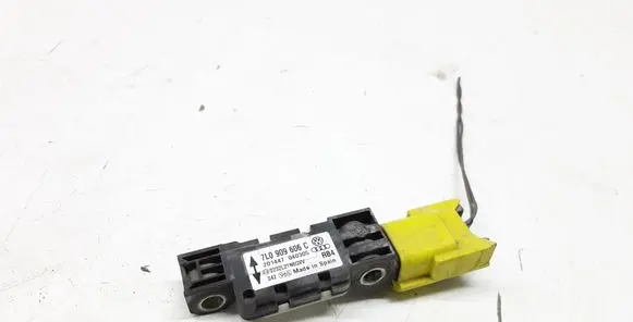 Porsche Cayenne (9PA) Airbag deployment crash/impact sensor 7L0909606C