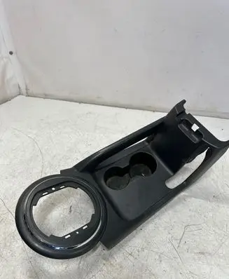 KIA Sportage Armrest 846513W020