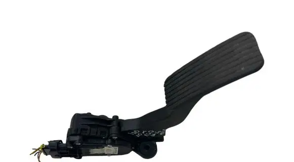Hyundai i30 Accelerator throttle pedal 32700XXXXX