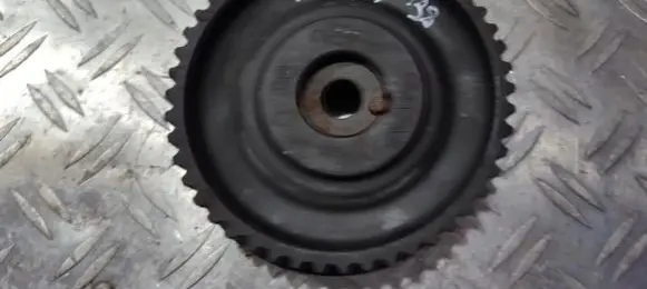 Subaru Legacy Camshaft pulley/ VANOS 
