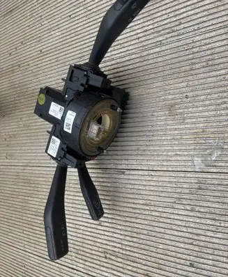 Volkswagen PASSAT B6 Airbag slip ring squib (SRS ring) 04303810 3C0953549A 3C5953513C
