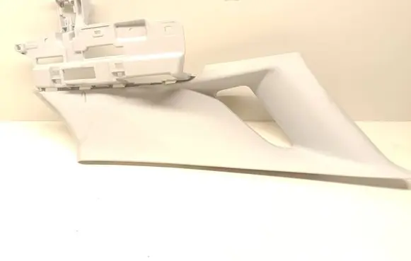 (D)pillar trim (top)