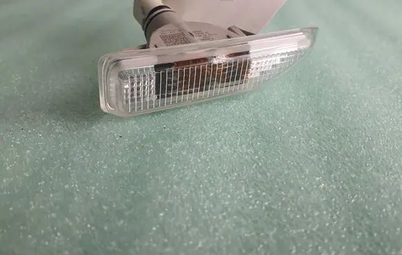 Mini Cooper Countryman F60 Front fender indicator light 7406370 25613100