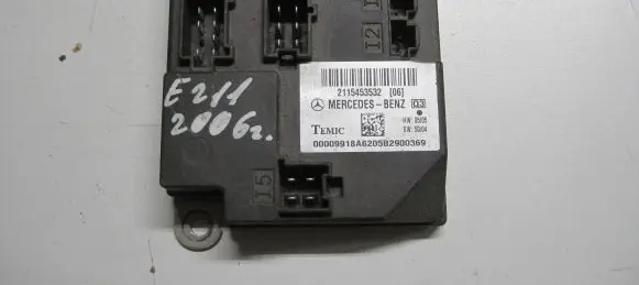 Mercedes-Benz CLS C219 Central body control module 2115453532