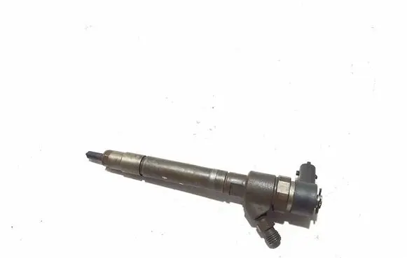 Volvo XC90 Fuel injector 30750283