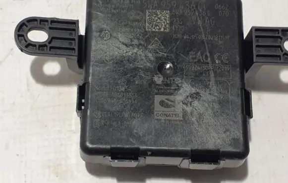 Skoda Octavia Mk4 Door central lock control unit/module 5WA959436C