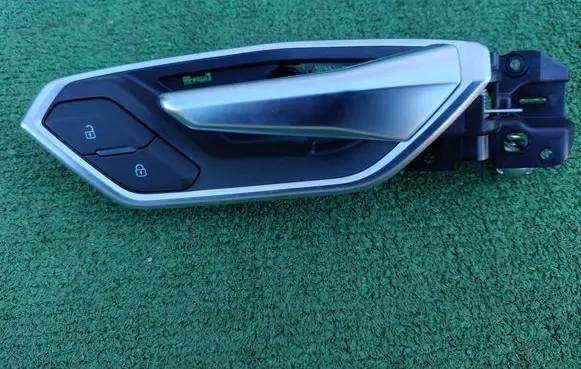 Audi e-tron Front door interior handle 4KE837020
