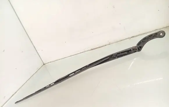Audi A4 S4 B6 8E 8H Front wiper blade arm 179782