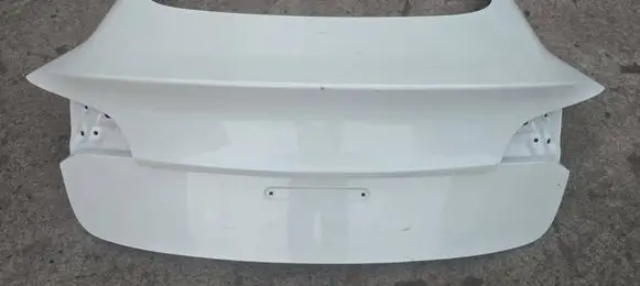 Tesla Model 3 Tailgate/trunk/boot lid 1081460-E0-D 1081460-E0-C 1081460-E0-E