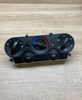 Ford Fiesta Climate control unit 2S6H19980BF