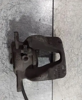 Mercedes-Benz B W246 W242 Front brake caliper A24602