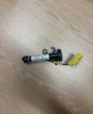 BMW X1 F48 F49 Bonnet Pedestrian Airbag Actuator 7300581