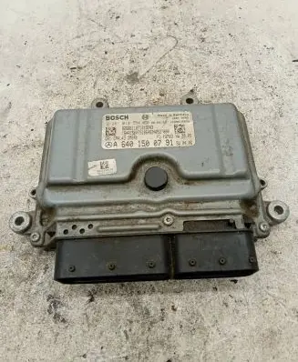 Mercedes-Benz A W169 Engine control unit/module A6401500791 1039S15059 0281013554