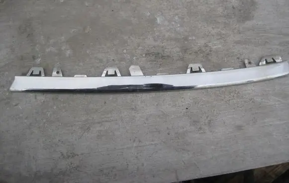Volkswagen Amarok Front bumper splitter molding 2H7853765B 2H7853765