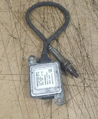 Mercedes-Benz C W205 Lambda probe sensor A0009059603