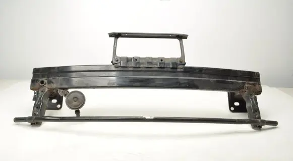Hyundai i30 Front bumper support beam 